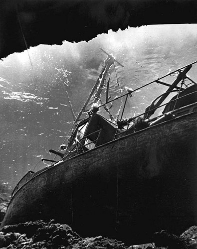 shipwreck photo